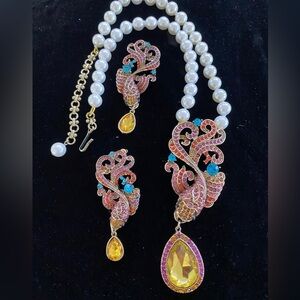 Heidi Daus “ Don’t Be Koi” Elegant Pearl and Multicolor Swarovski Crystals Set